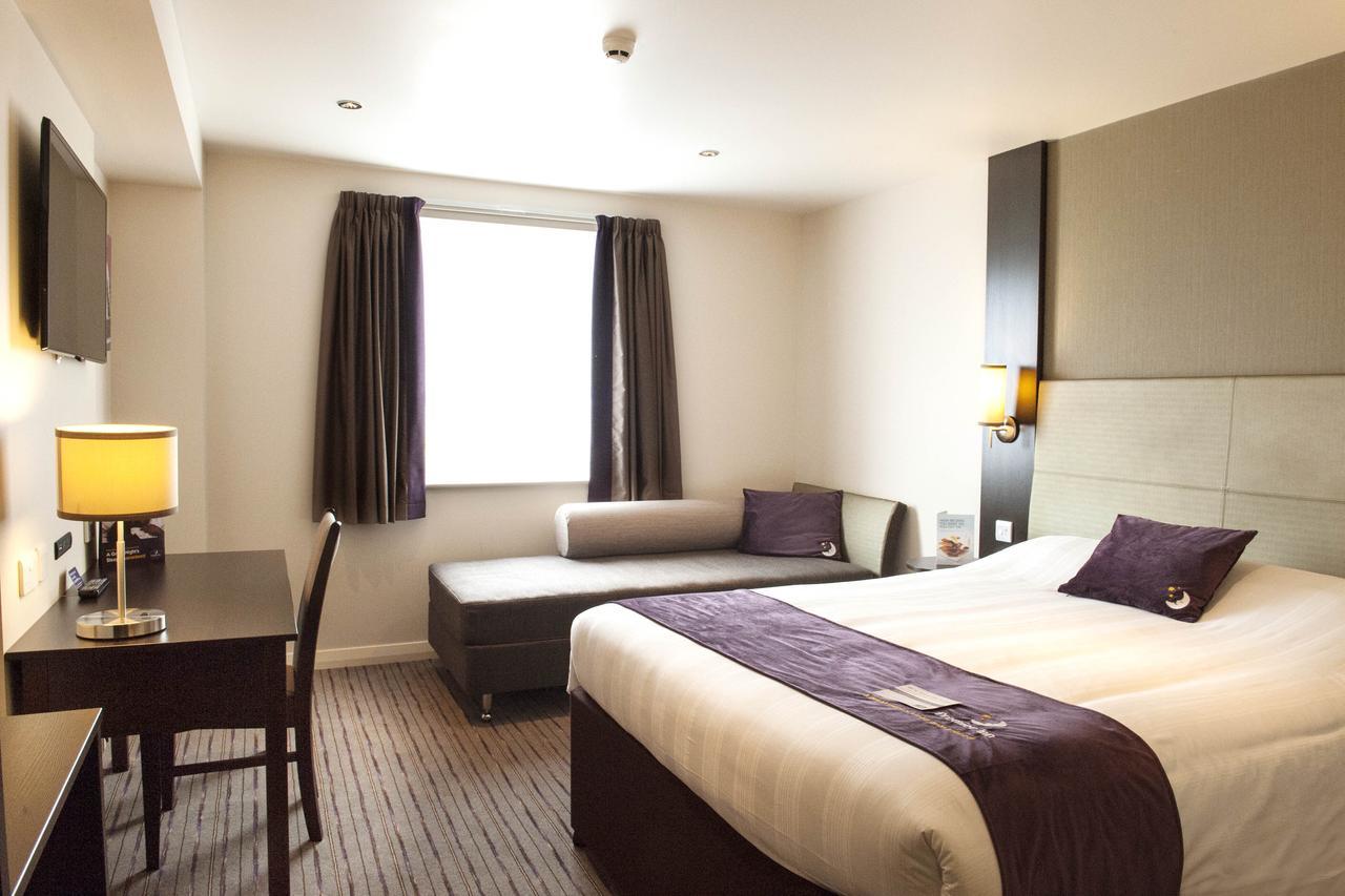 Premier Inn Glasgow Pacific Quay Pokój zdjęcie